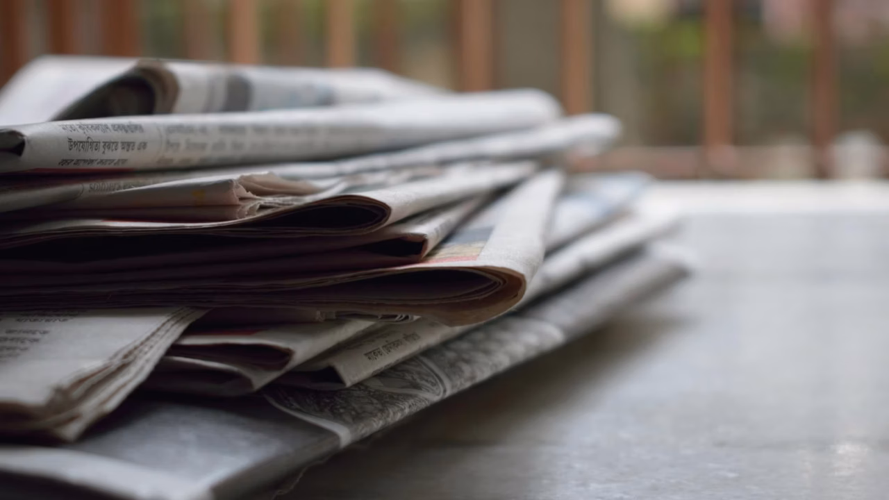 Pourquoi la presse papier décline : bilan 2026